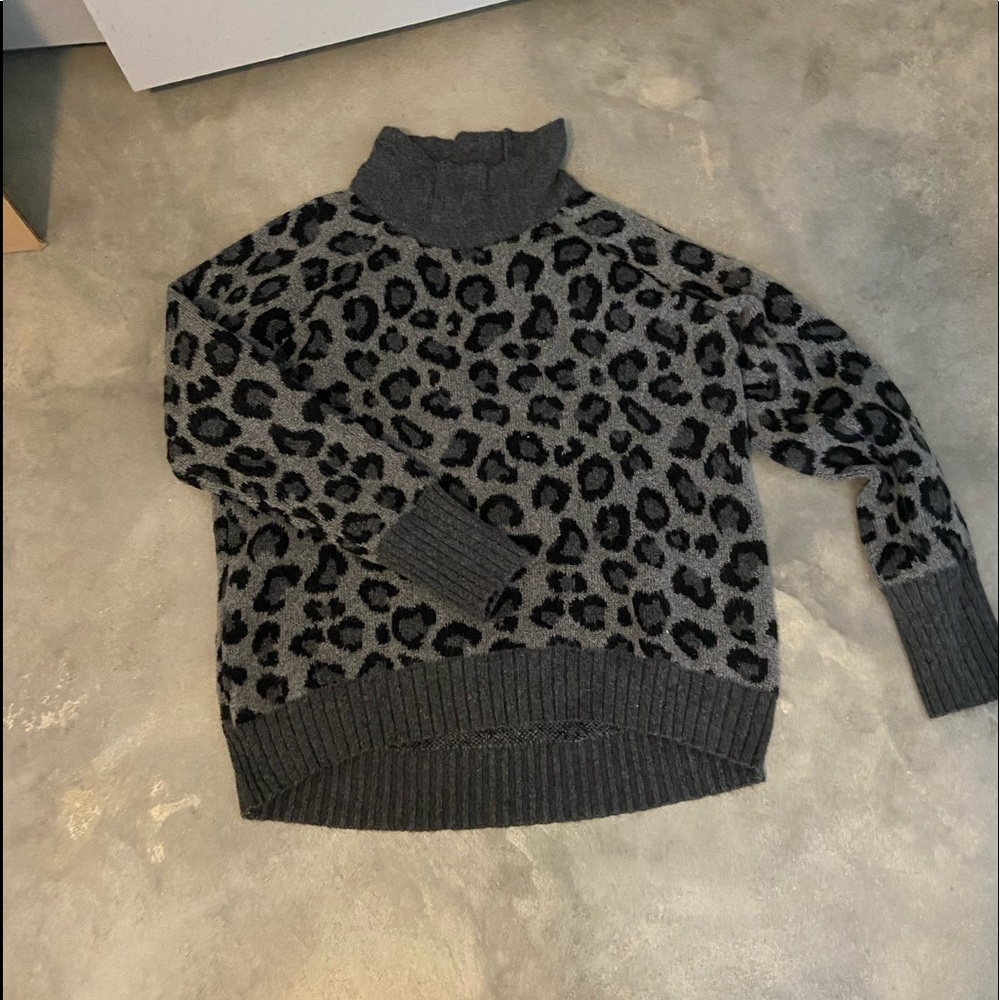 Leopard print sweater